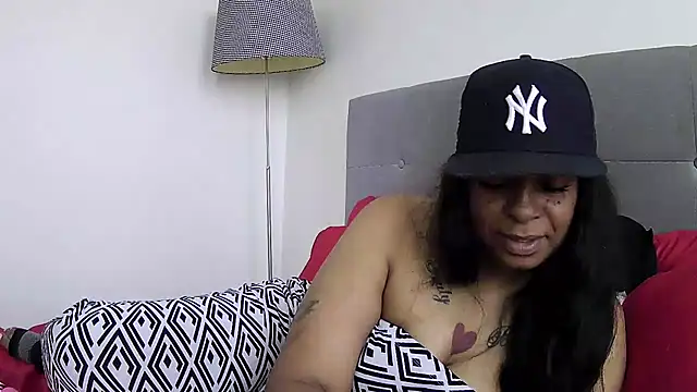 MSweetLindaParks online show from 11, 6, 2026