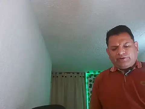 SexDiffrent online show from 6, 5, 2026