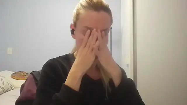 Annylove1 online show from 19, 6, 2026
