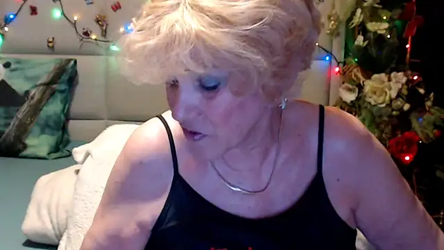 HappyWomanOn online show from 3, 6, 2026