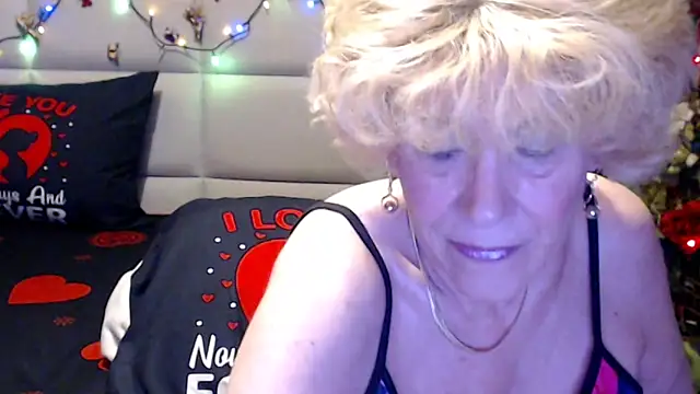 HappyWomanOn online show from 12, 6, 2026