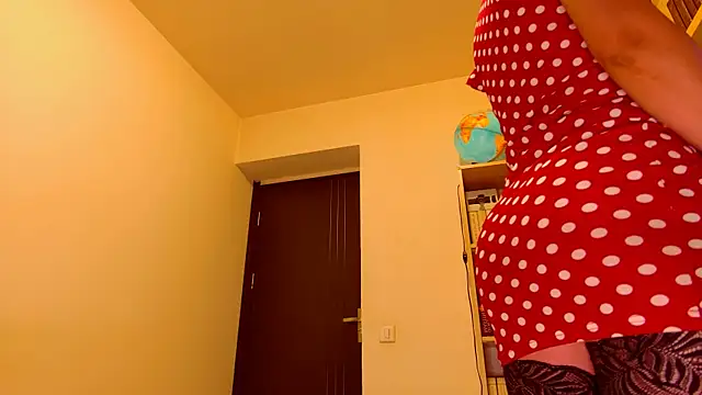 purpleariellx online show from 30, 5, 2026