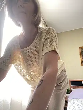 sensualEmilia online show from 15, 6, 2026