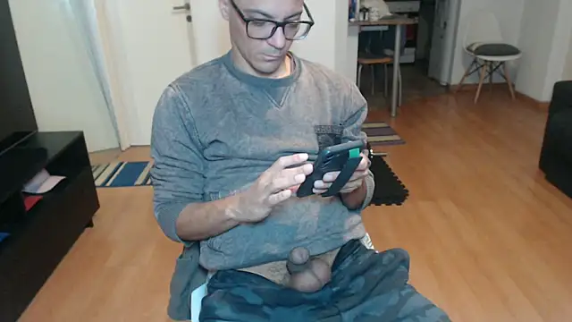 guachin hunk online show from 25, 6, 2026