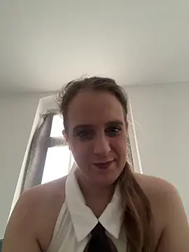 LadyChantale online show from 17, 6, 2026