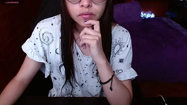 MidoriQuiinn online show from 2, 6, 2026