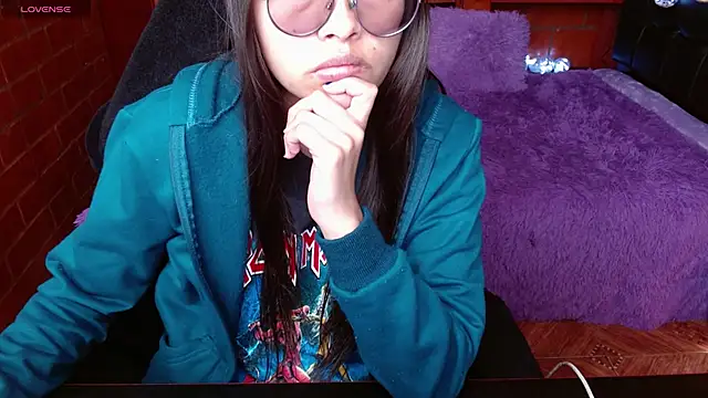 MidoriQuiinn online show from 10, 6, 2026
