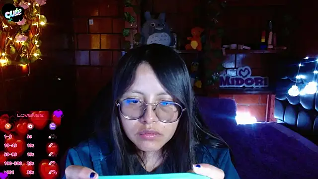 MidoriQuiinn online show from 11, 6, 2026