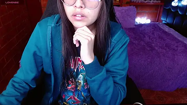 MidoriQuiinn online show from 13, 6, 2026