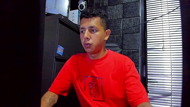 boy bigcock24cm online show from 4, 6, 2026