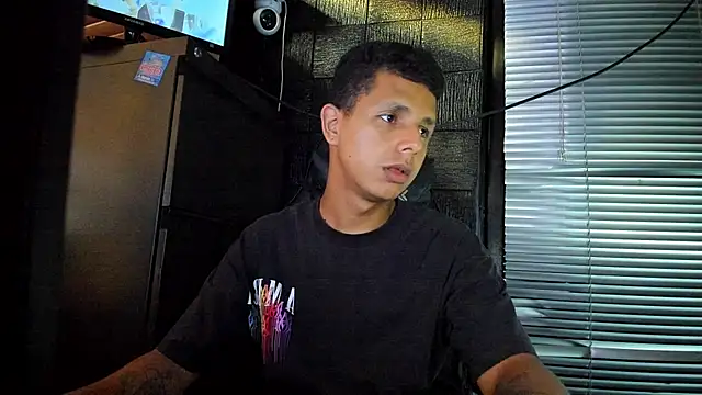 boy bigcock24cm online show from 17, 6, 2026