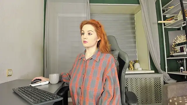 Snapshot of -Aariella- chatting on 9, 6, 2026 -Aariella- online show from 9, 6, 2026