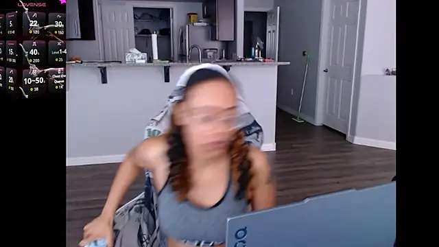 RylHoneyy online show from 16, 6, 2026