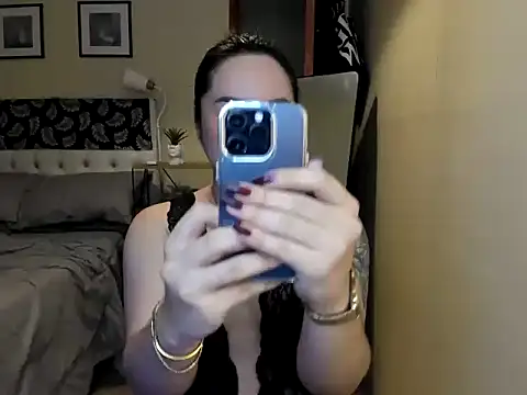 Sexysafarahh online show from 4, 6, 2026