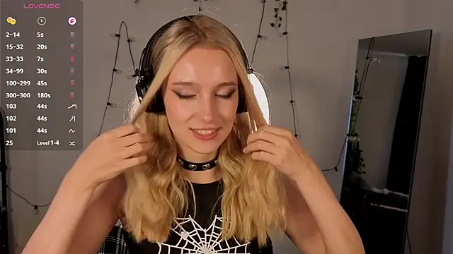 berrry girl online show from 22, 6, 2026