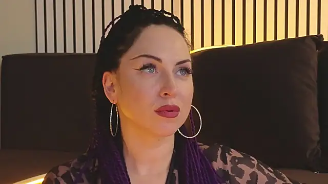 lily conor online show from 23, 3, 2025
