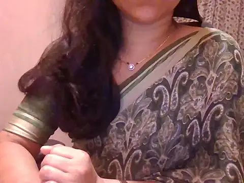Pinky 4 online show from 12, 6, 2026