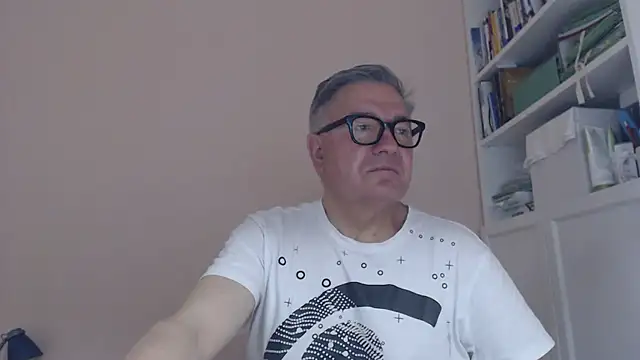 YOU6me online show from 18, 6, 2026