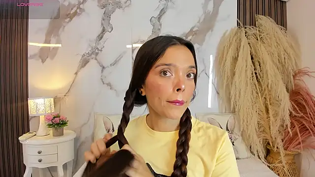 hannahill69 online show from 13, 6, 2026