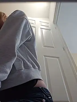 AmethystFoxx online show from 14, 6, 2026