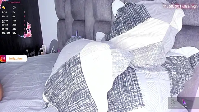 emily fox1 online show from 24, 6, 2026