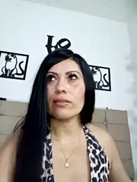 Tania mature online show from 19, 6, 2026