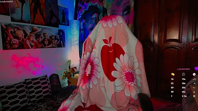 Snapshot of emma_luna59 chatting on 14, 5, 2026 emma luna59 online show from 14, 5, 2026
