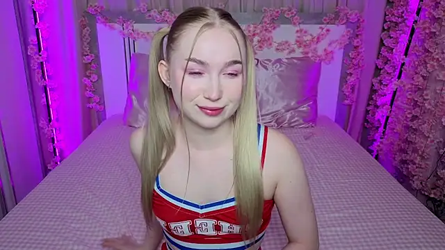 LilyStarlight online show from 5, 6, 2026