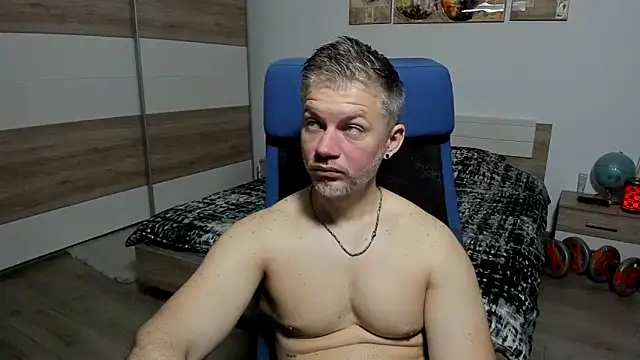 Snapshot of RobbyShawz chatting on 21, 5, 2026 RobbyShawz online show from 21, 5, 2026