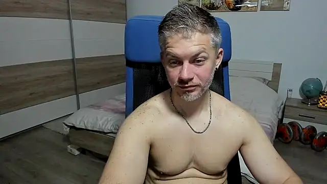 Snapshot of RobbyShawz chatting on 25, 5, 2026 RobbyShawz online show from 25, 5, 2026