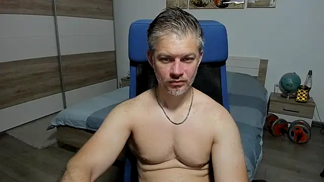 Snapshot of RobbyShawz chatting on 11, 6, 2026 RobbyShawz online show from 11, 6, 2026