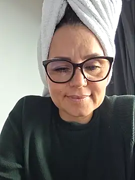 MariaPau 83 online show from 9, 6, 2026