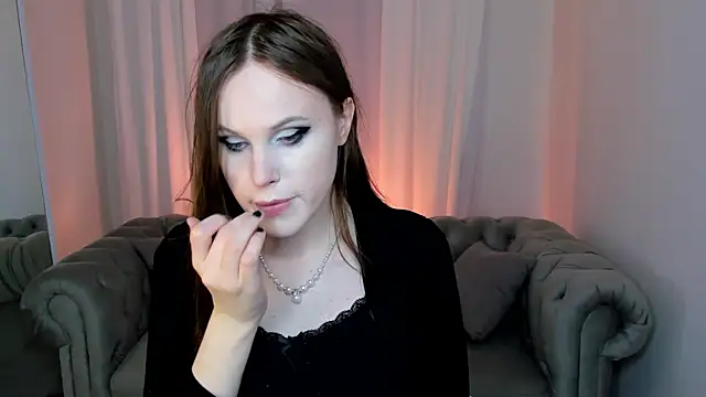 EffieMinki online show from 26, 6, 2026