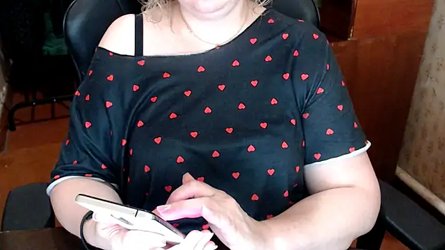 AlisaHot55 online show from 4, 6, 2026