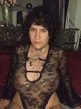 callmelouve online show from 23, 5, 2026