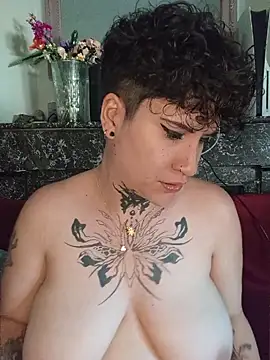 callmelouve online show from 18, 6, 2026