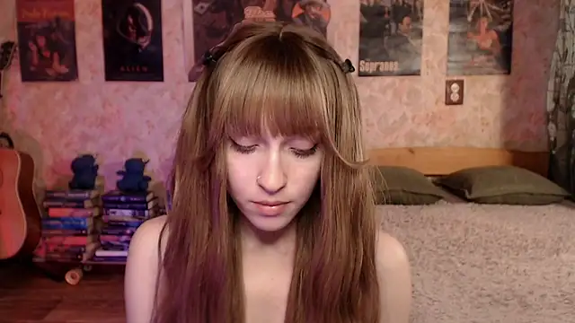 Friendly Ellie online show from 5, 6, 2026
