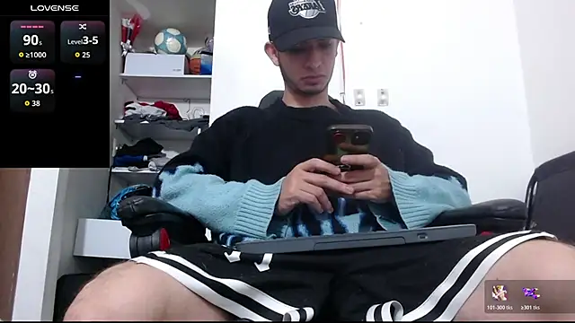 Snapshot of freestyle_blake1 chatting on 20, 11, 2025 freestyle blake1 online show from 20, 11, 2025