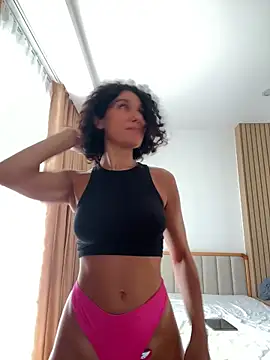  CurlySue  online show from 22, 6, 2026