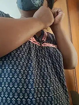 sexynayan23 online show from 2, 7, 2026