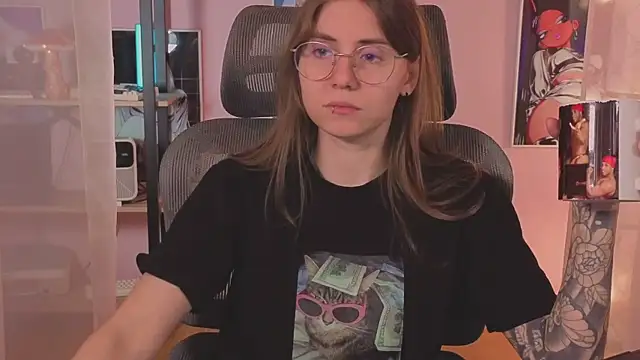  AnnaStark  online show from 18, 6, 2026
