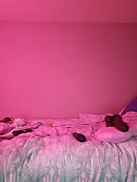 Snapshot of oliviaprettypussy chatting on 9, 5, 2026 oliviaprettypussy online show from 9, 5, 2026