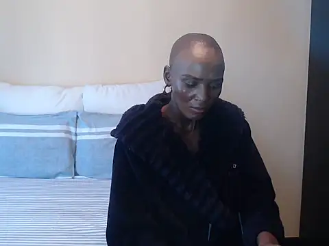 Snapshot of yummycherryxx chatting on 12, 6, 2026 yummycherryxx online show from 12, 6, 2026