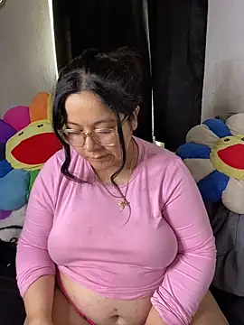 MsConejitaa online show from 14, 6, 2026