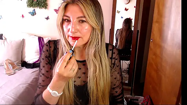 Jolie-Mature online show from 2, 6, 2026