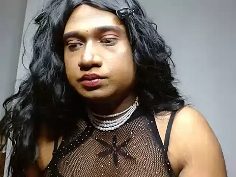 Akhilamolu the transsissy online show from 2, 5, 2026