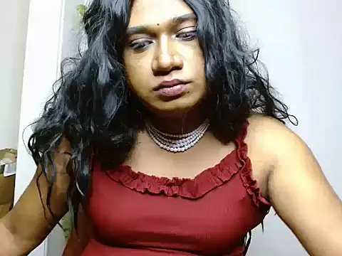 Akhilamolu the transsissy online show from 14, 5, 2026