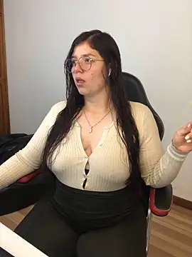 kayortiiz online show from 12, 5, 2026