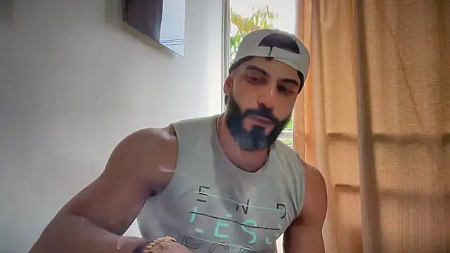 romeolovedark online show from 4, 6, 2026