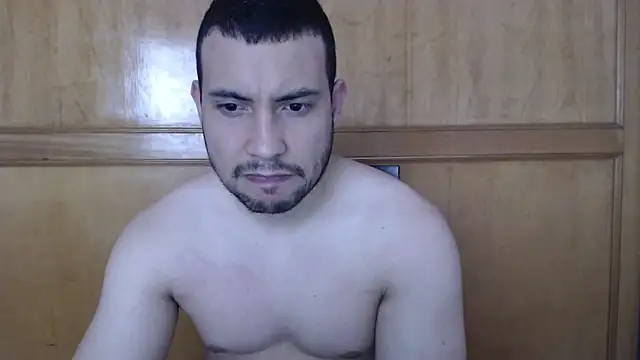 Armando 2002 online show from 12, 6, 2026